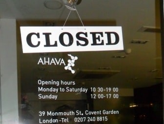 A closed sign after Ahava's flagship London store closed for final time